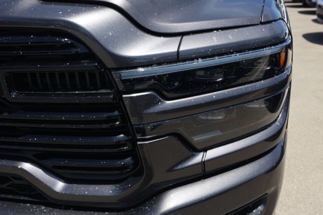 2025 Ram 2500 Laramie photo 8