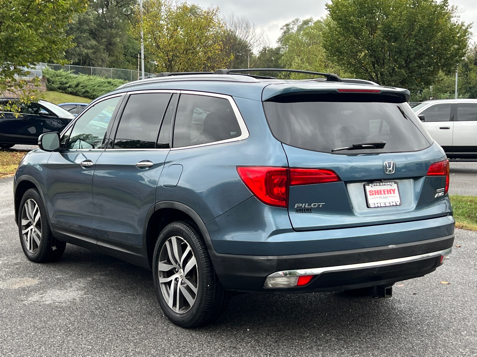 2016 Honda Pilot Touring photo 4