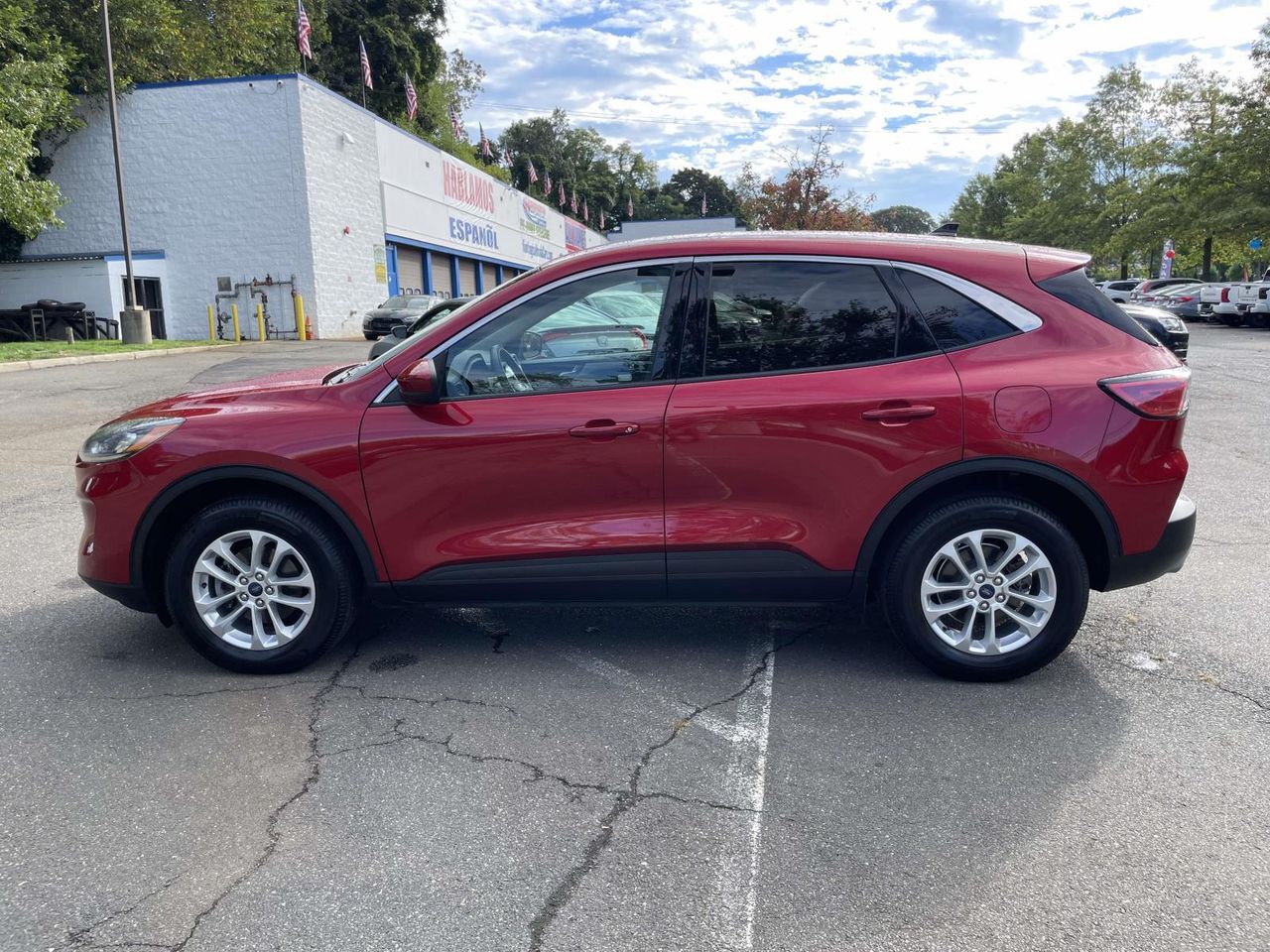 2020 Ford Escape SE photo 4