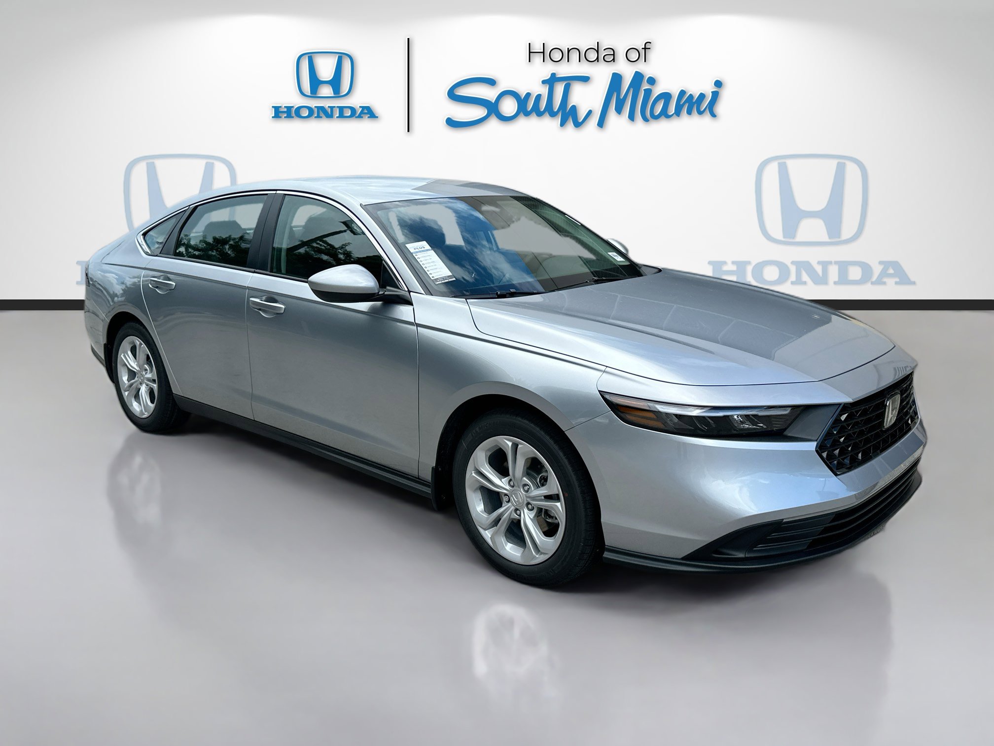 2025 Honda Accord LX's photo