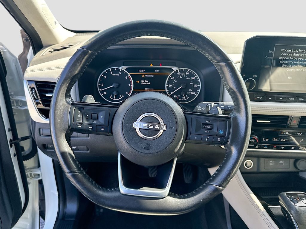 2023 Nissan Rogue SL photo 13