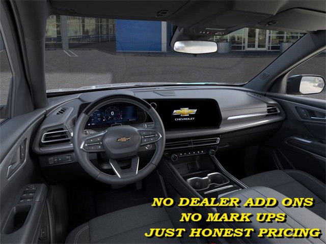 2025 Chevrolet Traverse photo 15
