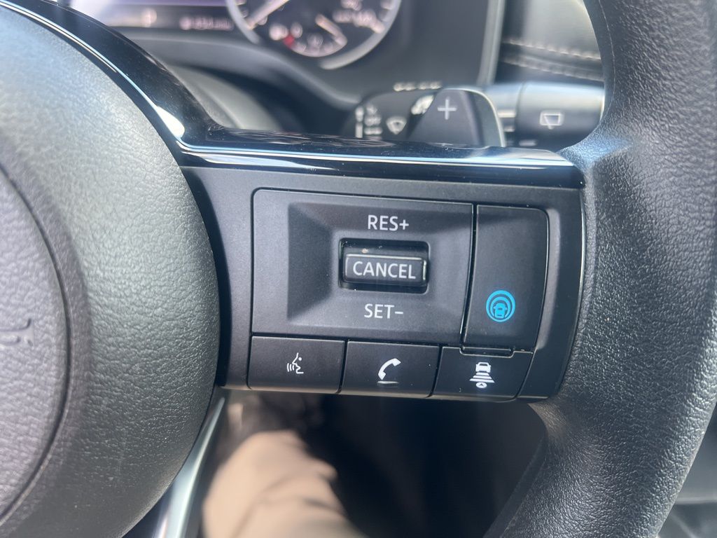 2023 Nissan Rogue SV photo 53