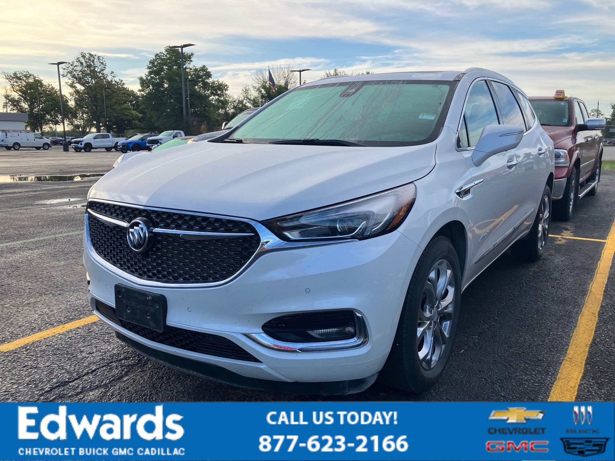 2020 Buick Enclave Avenir photo 2