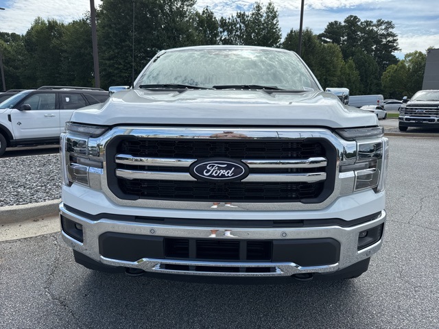2025 Ford F-150 Lariat photo 3