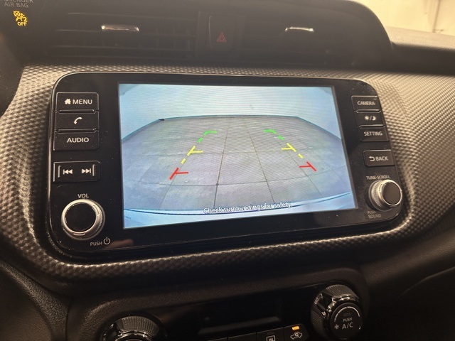 2021 Nissan Kicks SV photo 17