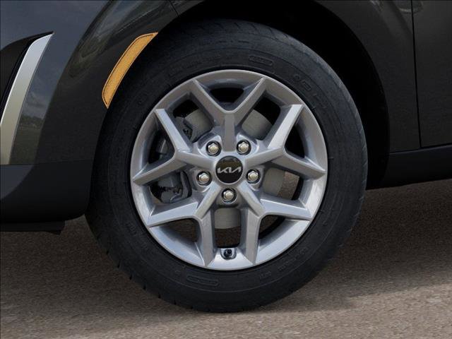 2025 Kia Soul LX photo 9