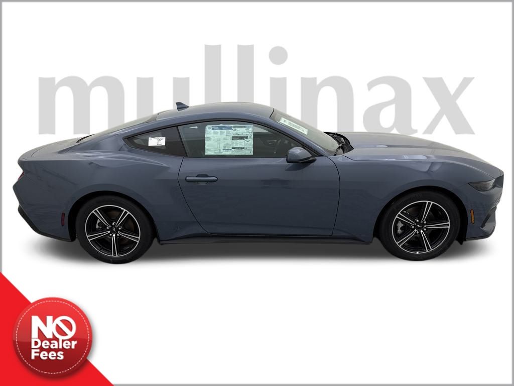 2025 Ford Mustang EcoBoost Premium photo 2