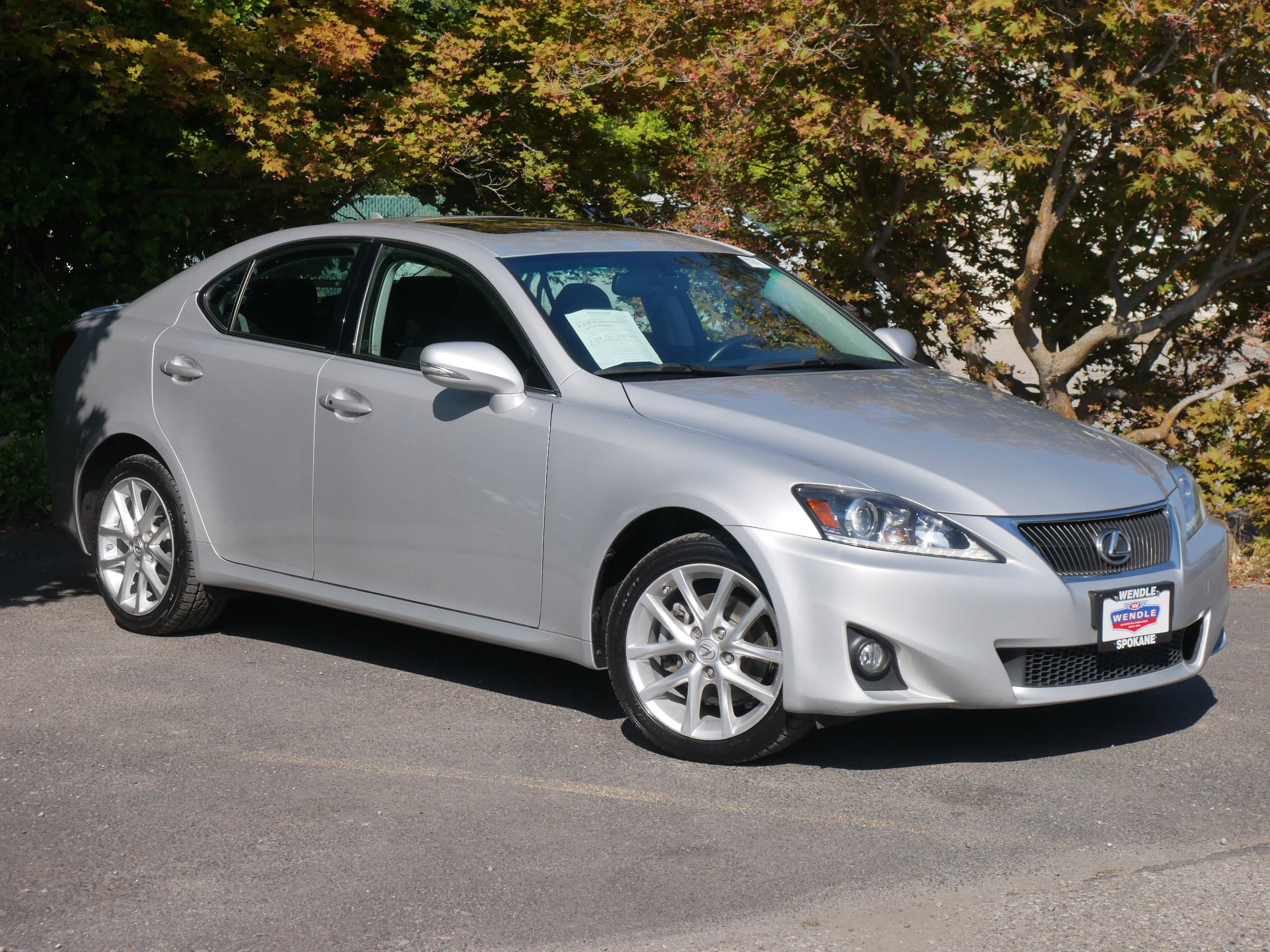 2011 Lexus IS 250 photo 23