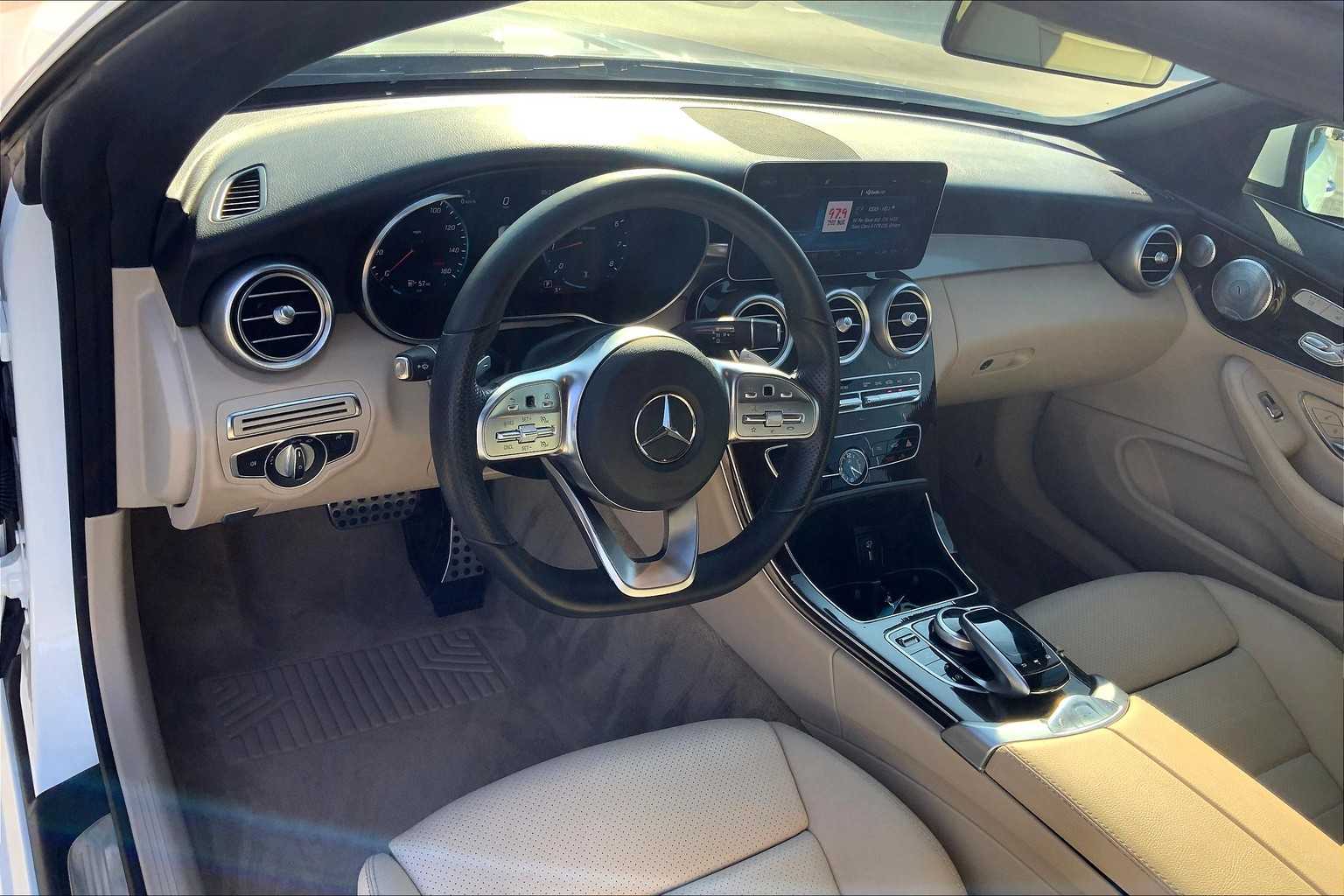 2019 Mercedes Benz C 300 photo 16