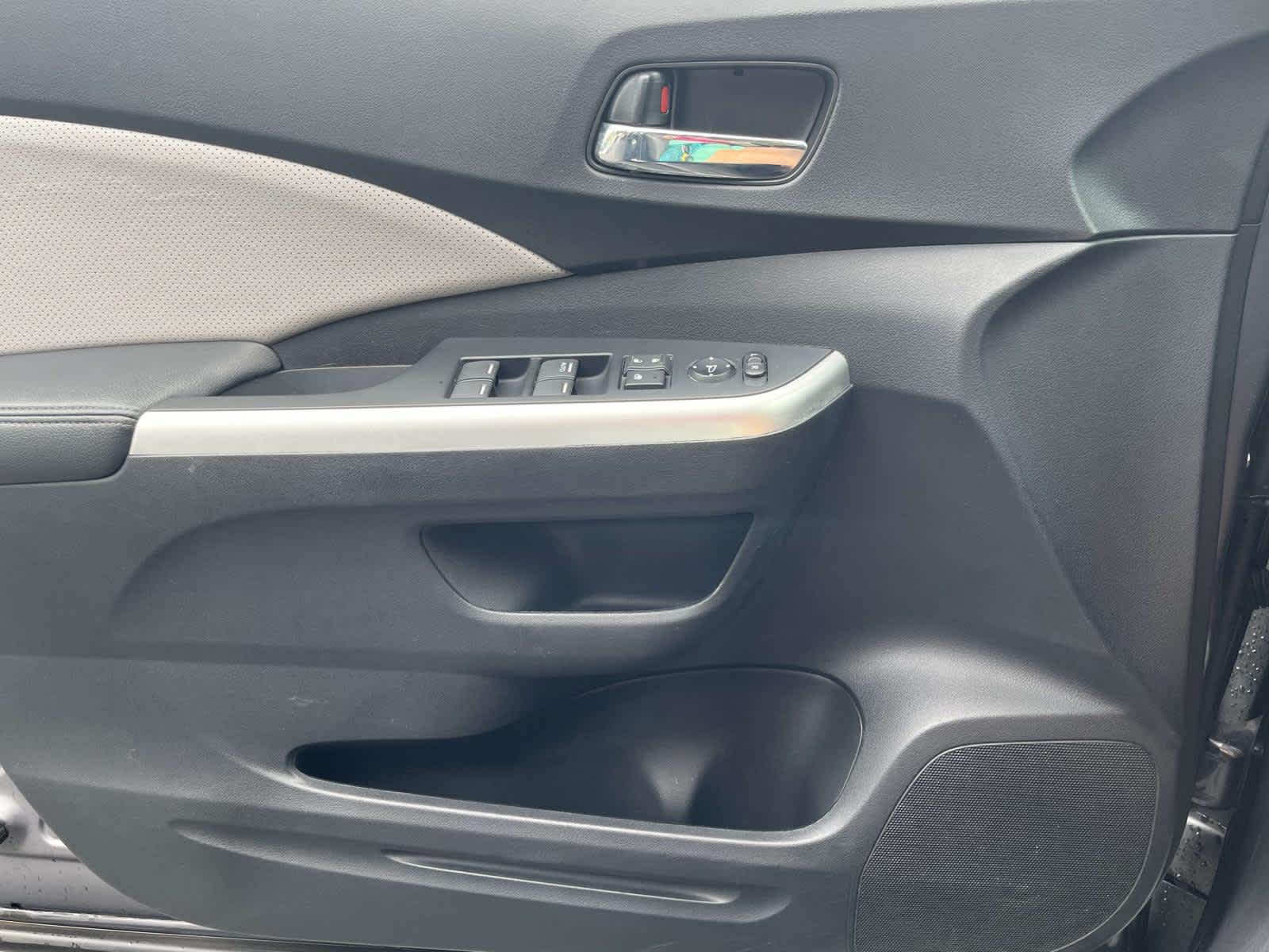 2016 Honda CR-V EX-L photo 24