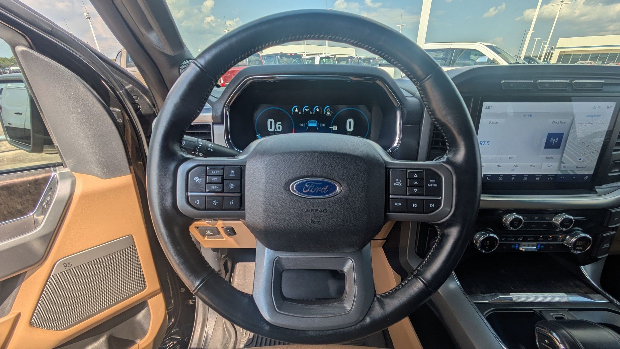 2021 Ford F-150 Lariat photo 15