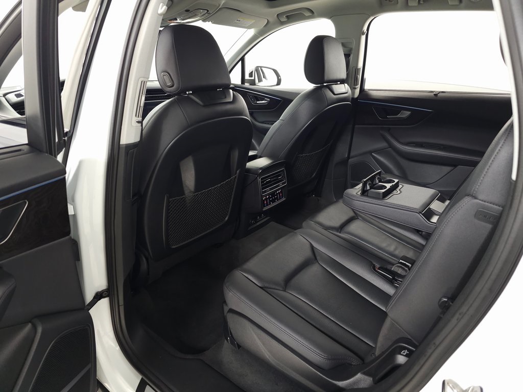 2023 AUDI Q7 - Image 36