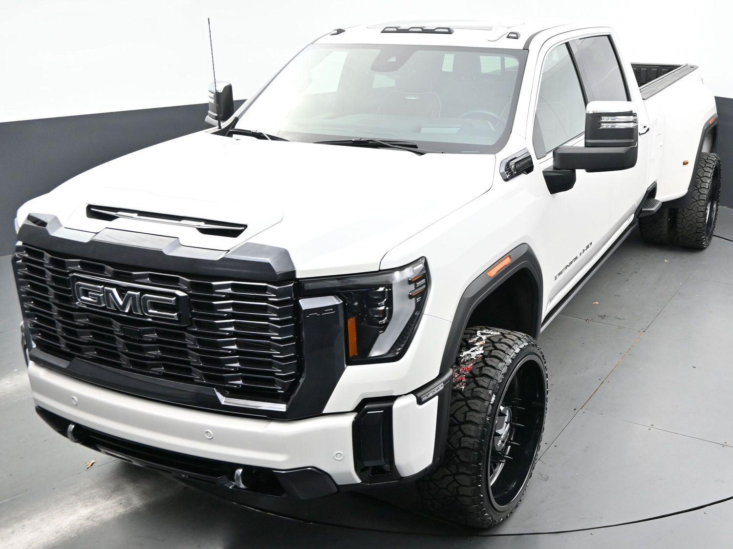 2024 Gmc Sierra HD Denali Ultimate photo 38