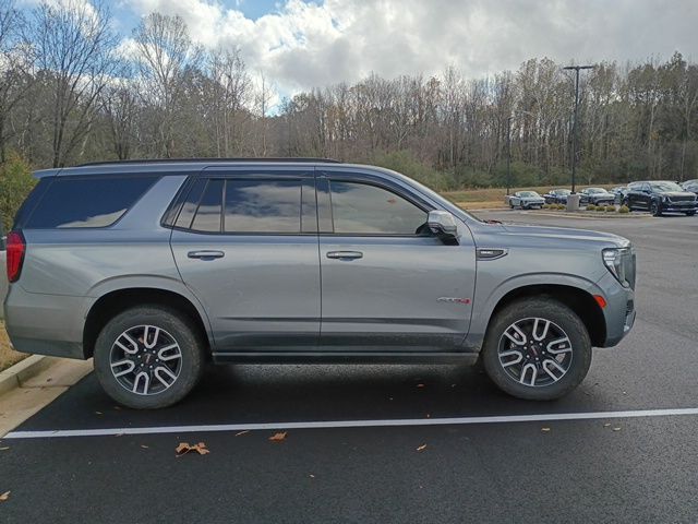 2022 Gmc Yukon AT4 photo 4