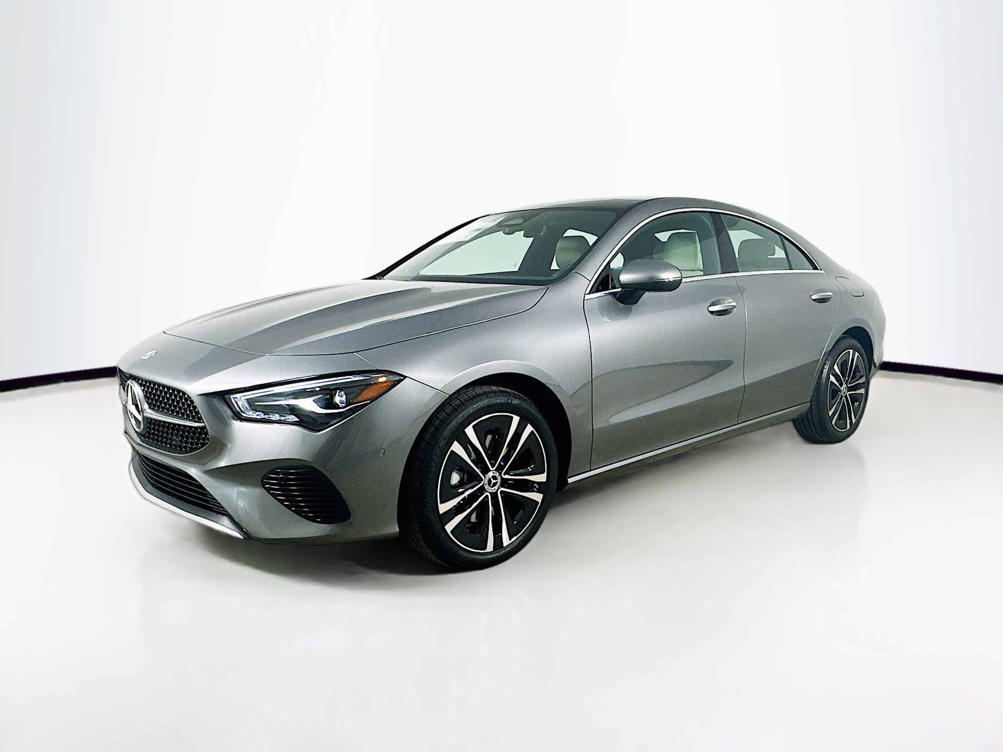 2025 Mercedes Benz CLA 250 4MATIC photo 3