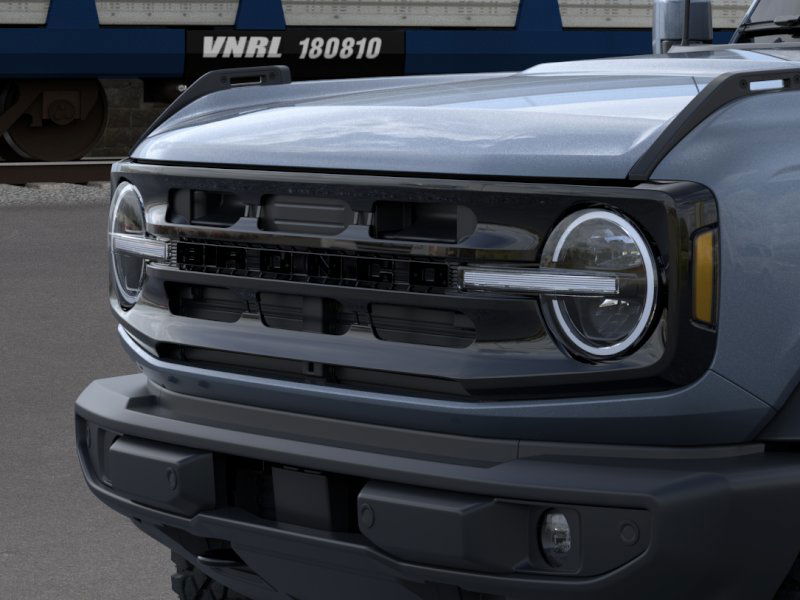 2025 Ford Bronco Outer Banks photo 19