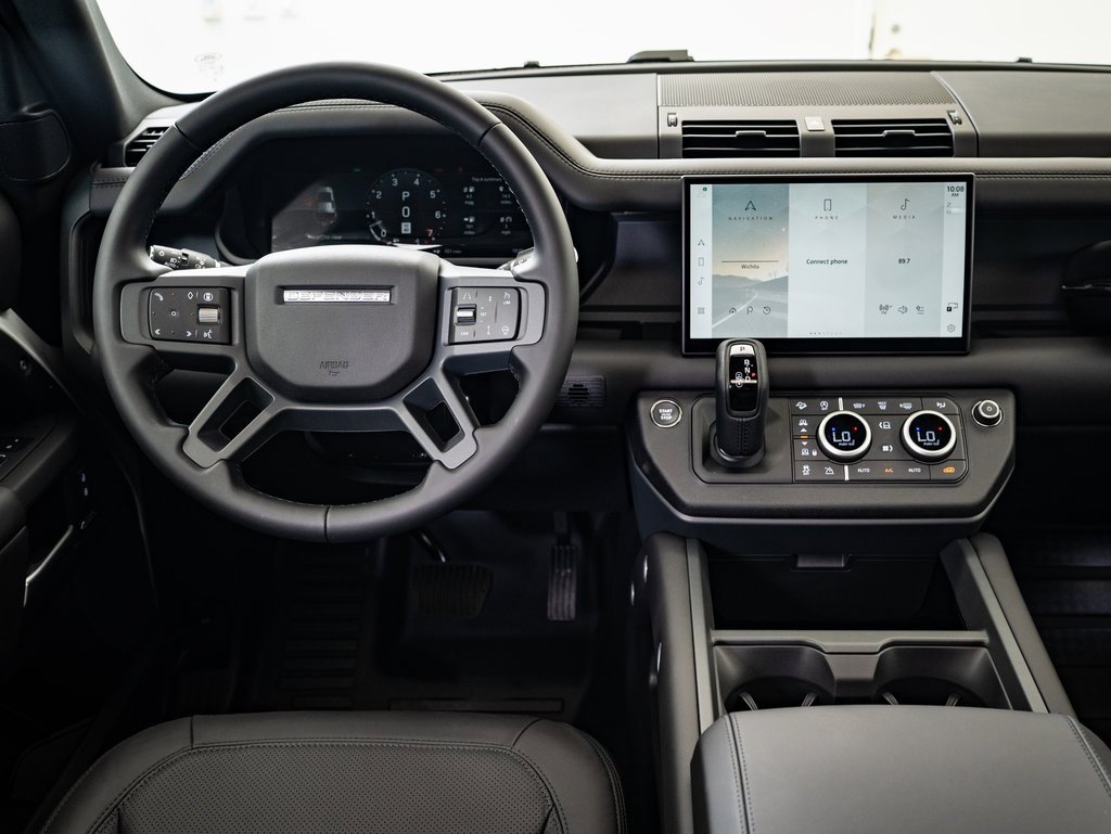 2025 Land Rover Defender 110 X-Dynamic SE photo 25