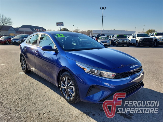 2022 Kia FORTE LXS's photo