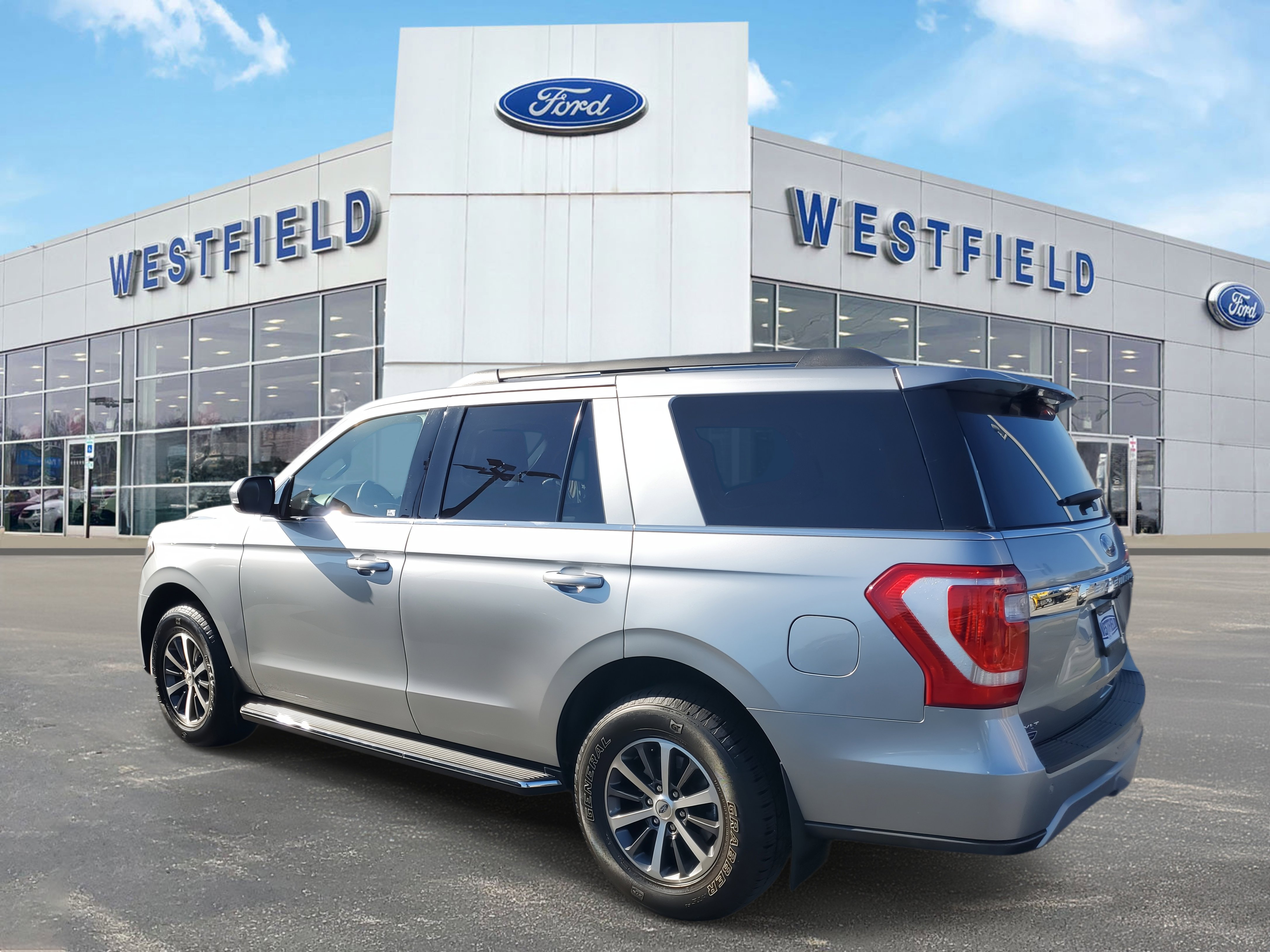 2020 Ford Expedition XLT photo 3