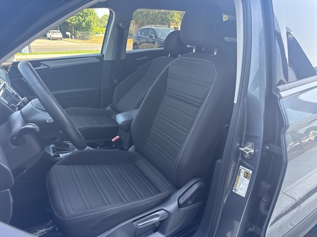 2023 Volkswagen Tiguan S photo 10