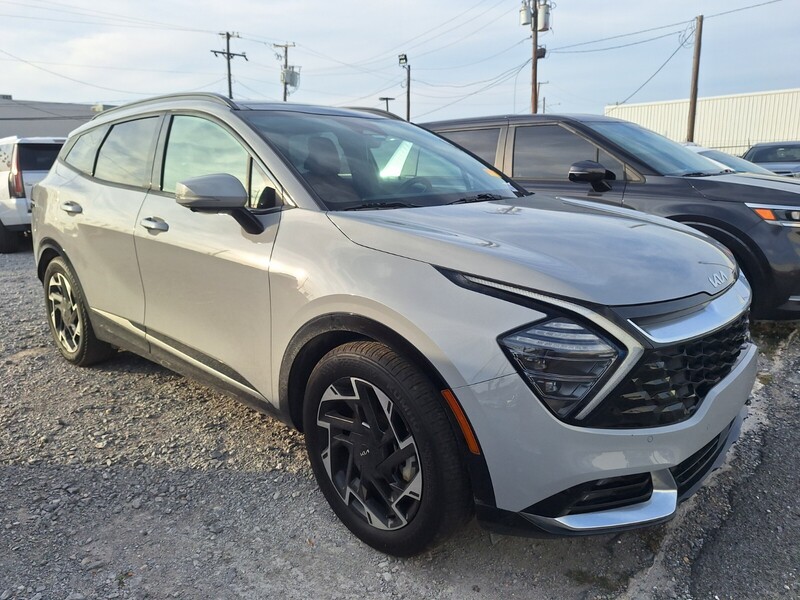 2024 Kia Sportage photo 3