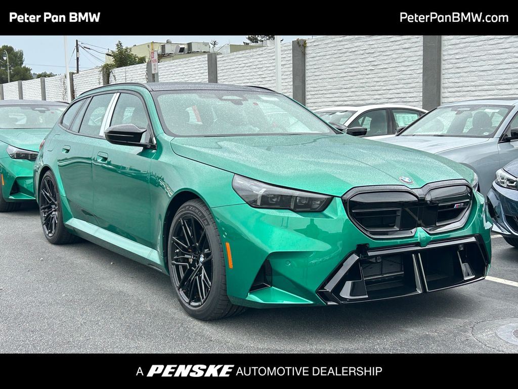 2026 BMW M5 M5 Touring's photo