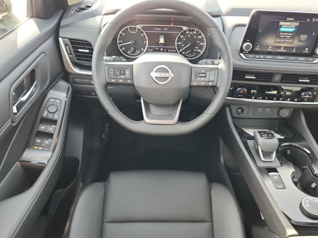 2026 Nissan Rogue SV photo 4