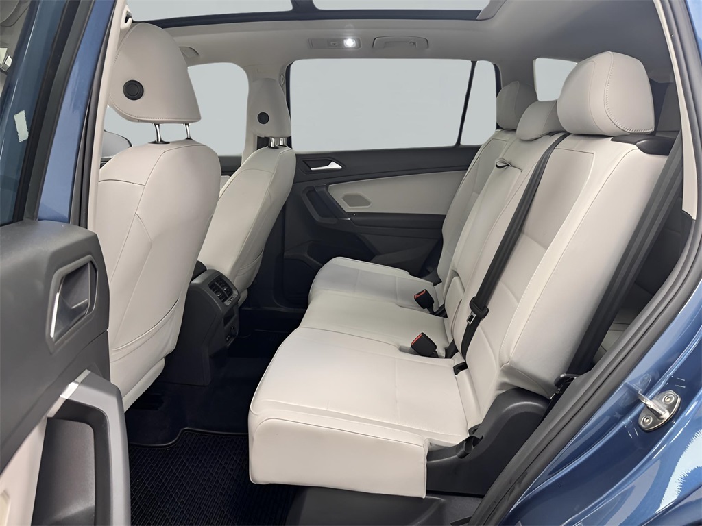 2020 Volkswagen Tiguan SE photo 11