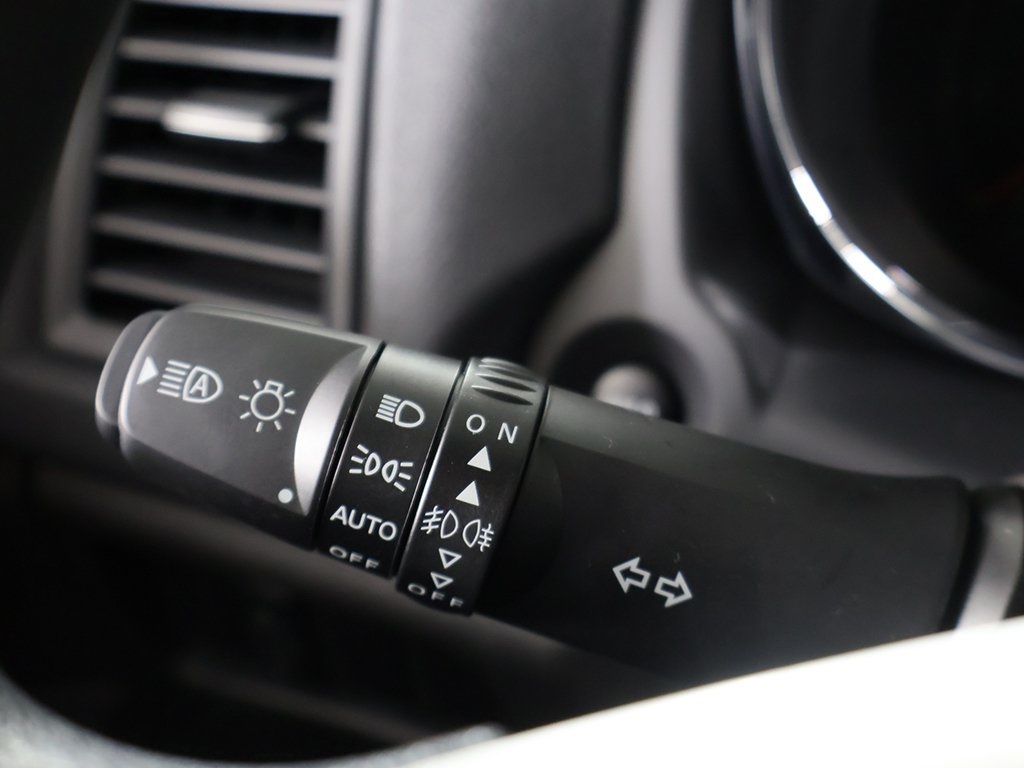 2025 Mitsubishi Outlander Sport ES SE LE photo 29