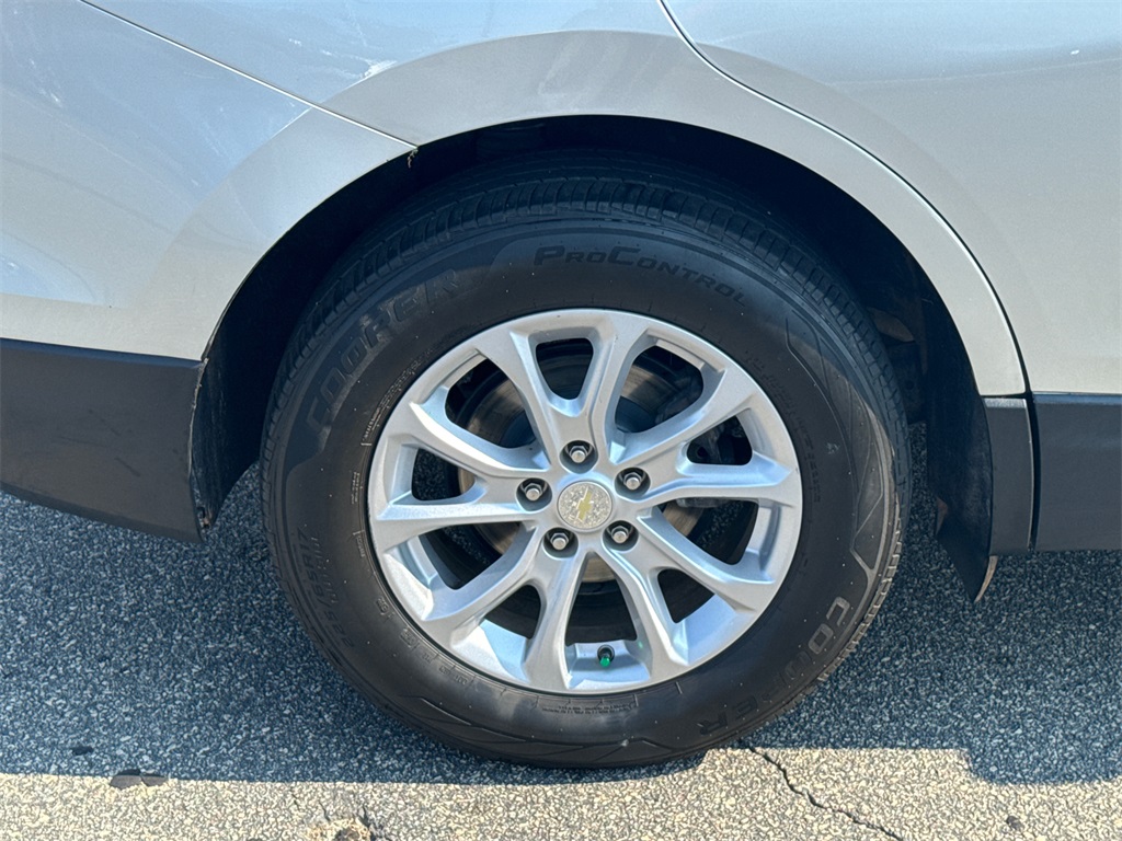 2021 Chevrolet Equinox LT photo 15