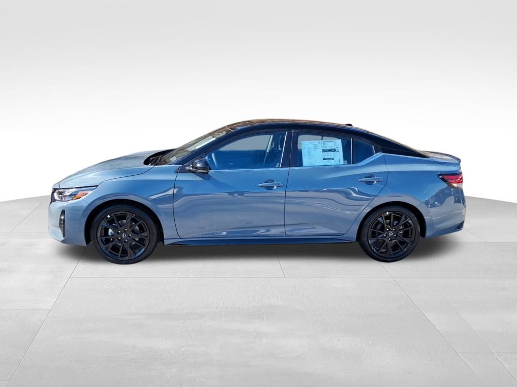 2025 Nissan Sentra SR photo 3