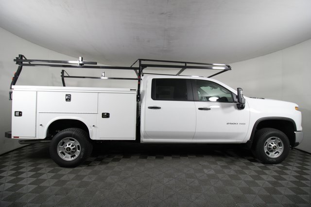 2024 Chevrolet Silverado 2500HD photo 4