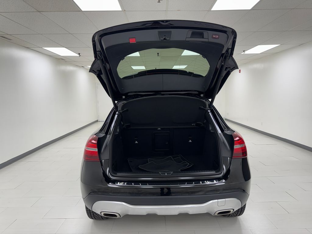 2020 Mercedes Benz GLA 250 4MATIC photo 36