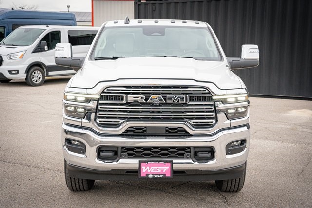 2025 Ram 2500 Laramie photo 2