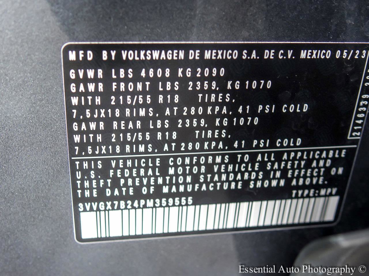 2023 VOLKSWAGEN TAOS - Image 24