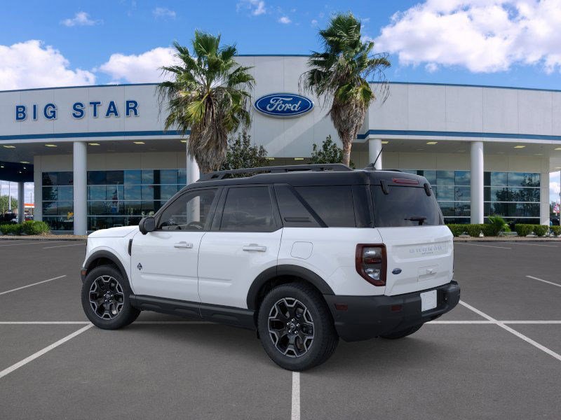 2025 Ford Bronco Sport Outer Banks photo 2