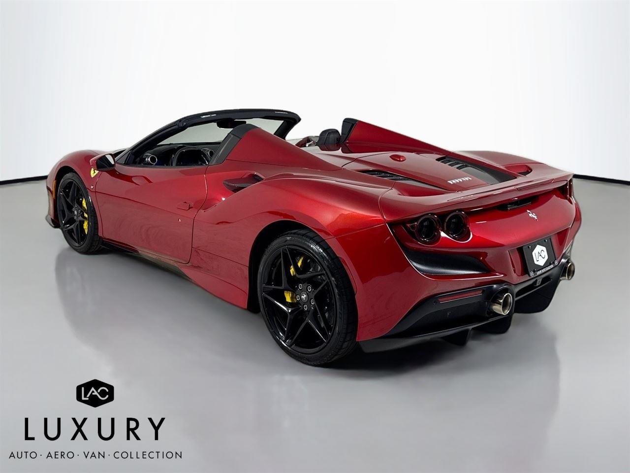 2022 Ferrari F8 Spider Base photo 6