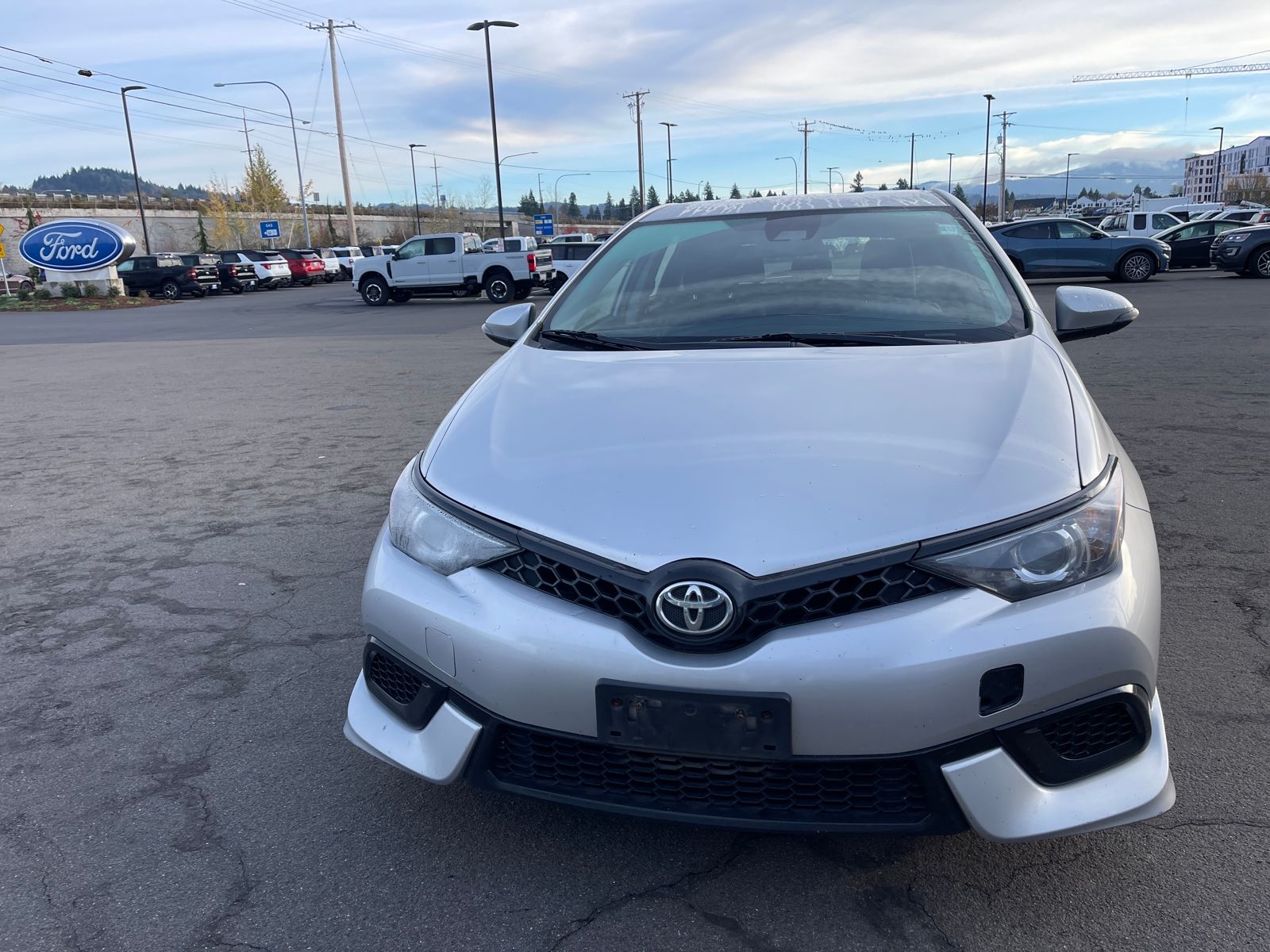 Used 2017 Toyota Corolla iM Base with VIN JTNKARJE7HJ544887 for sale in Washougal, WA