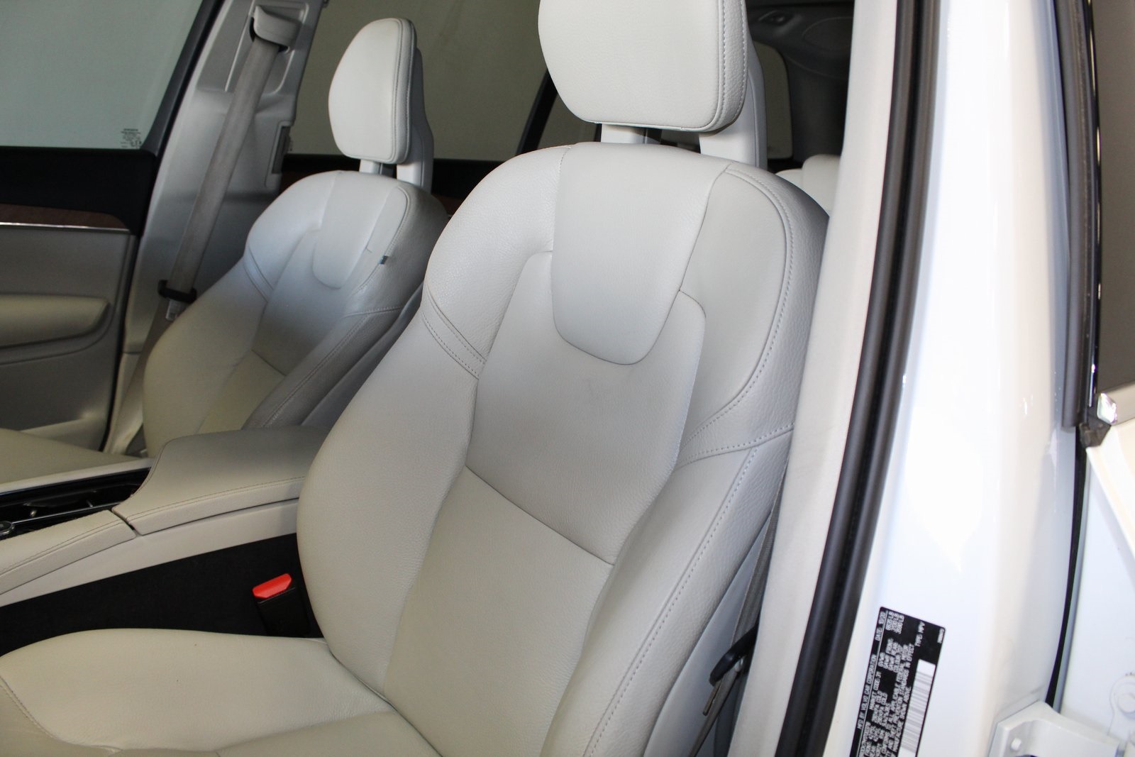2021 Volvo XC90 Recharge T8 Inscription Expression photo 10