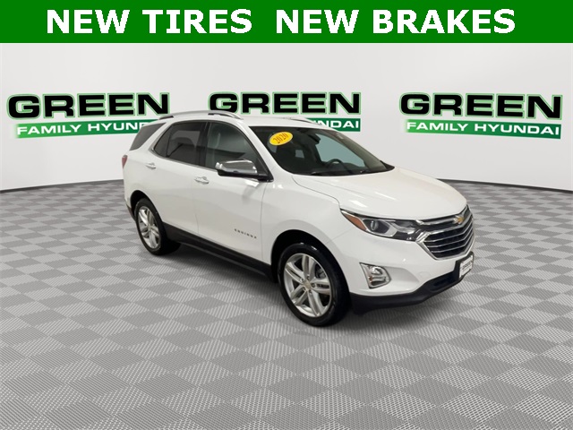 Used 2020 Chevrolet Equinox Premier with VIN 2GNAXYEX0L6108853 for sale in Moline, IL