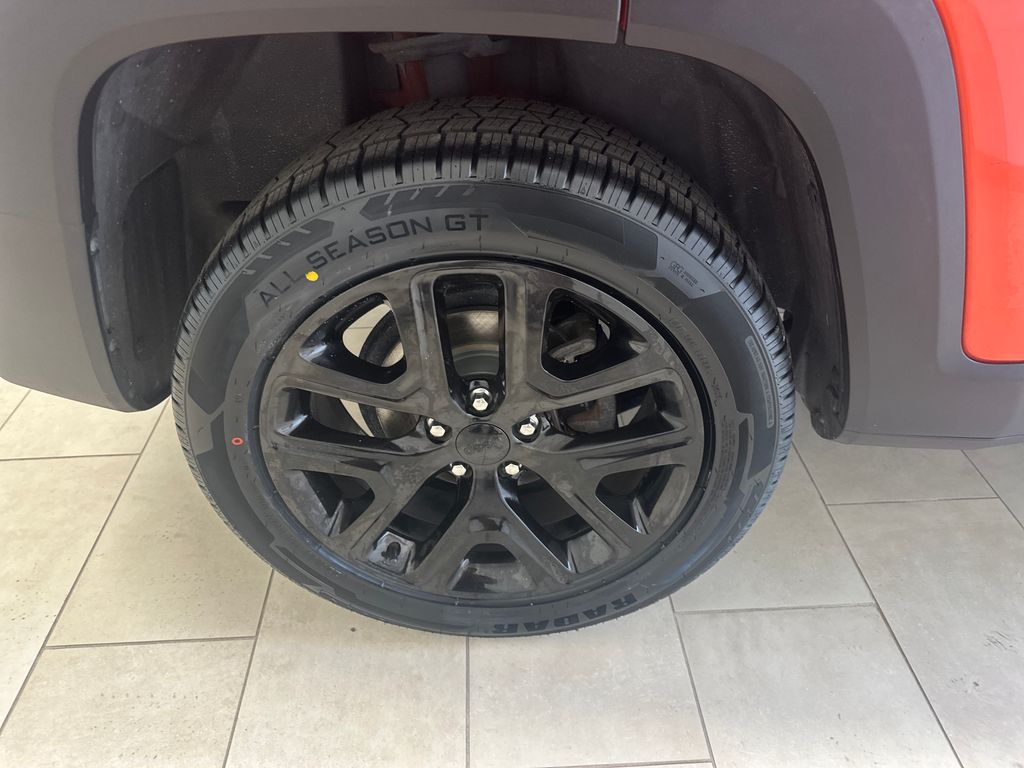 2018 Jeep Renegade Latitude North Edition photo 6