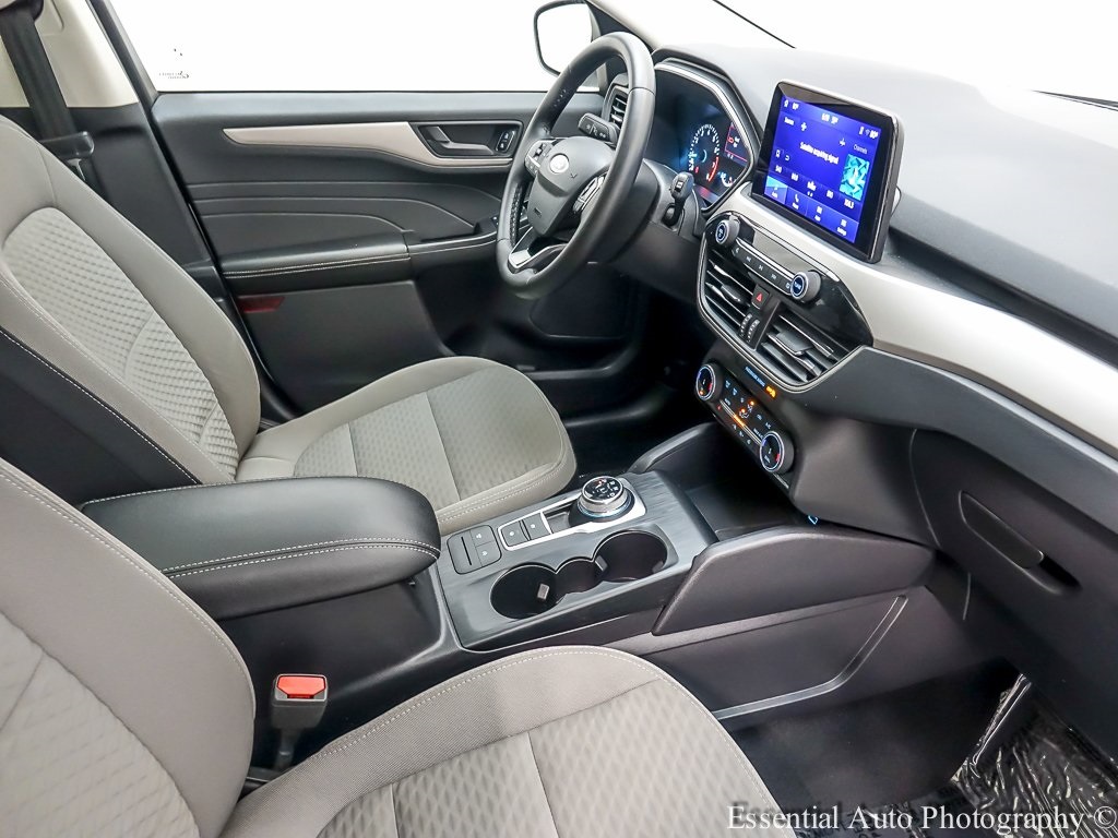 2022 Ford Escape SE photo 27