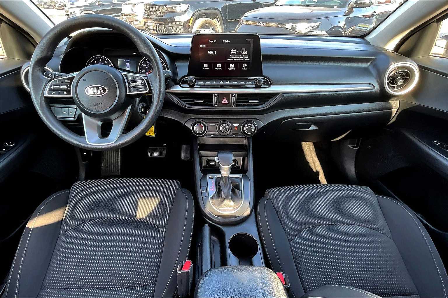 2021 Kia Forte FE LXS photo 13