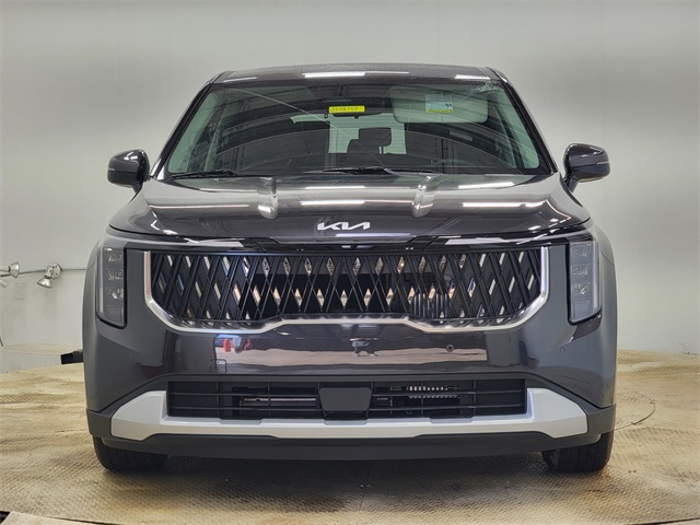 2026 Kia Carnival LXS photo 6