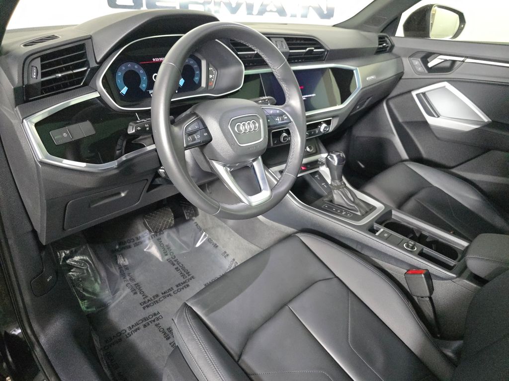 2022 Audi Q3 Premium S line photo 16