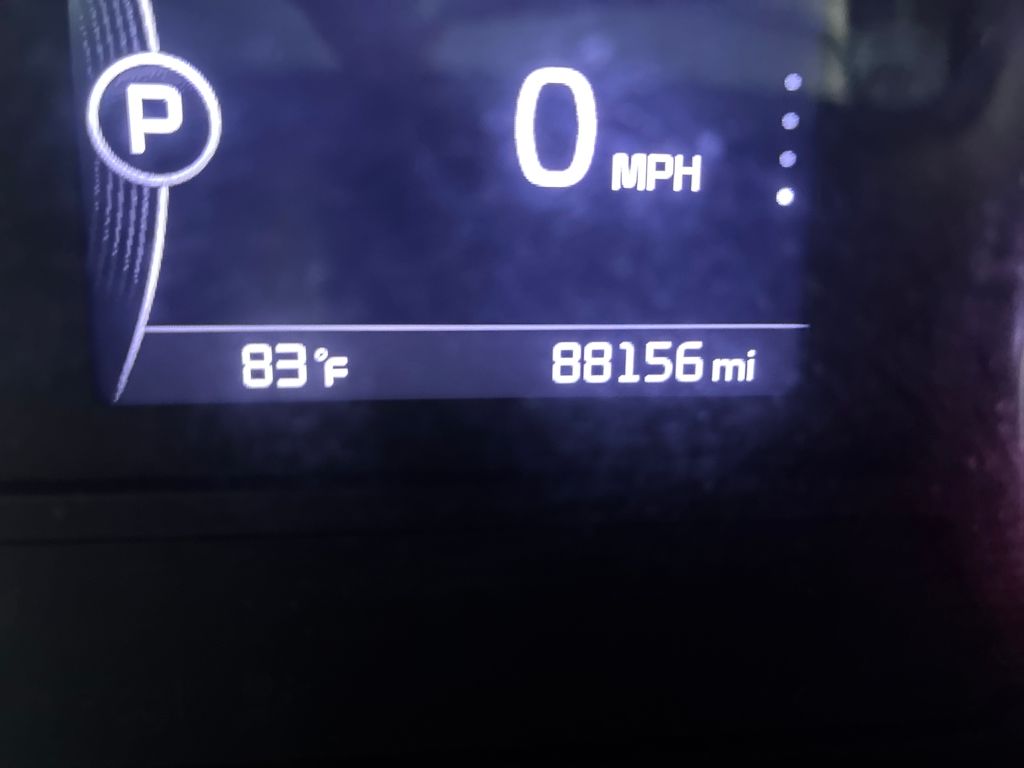 2018 Kia Optima EX photo 16