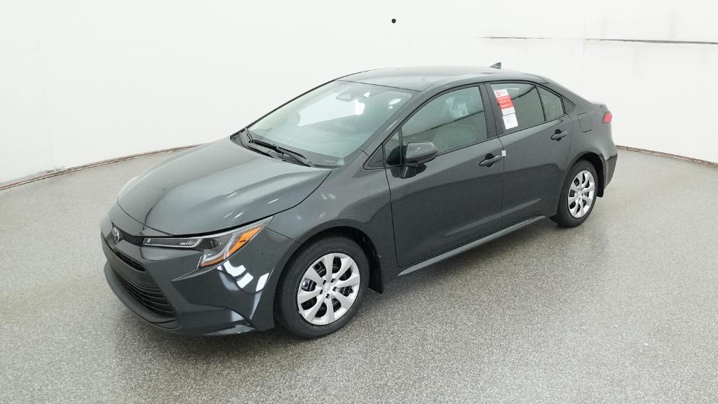 2026 Toyota Corolla LE's photo