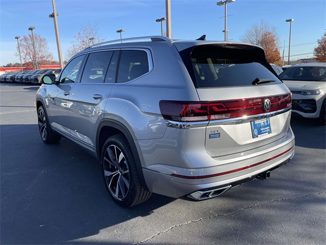 2026 Volkswagen Atlas SEL Premium R-Line photo 4