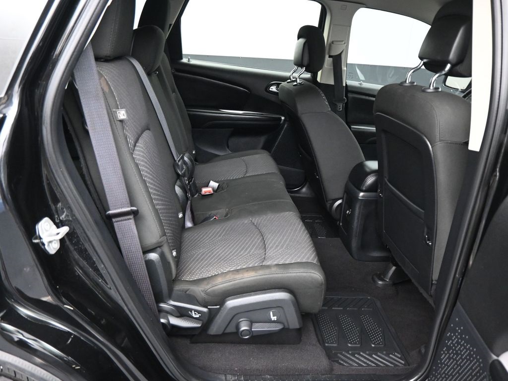 2020 Dodge Journey SE photo 9